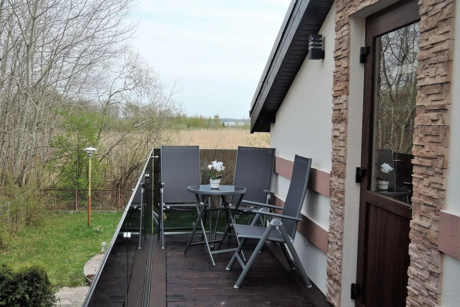Komfortowy apartament z basenem i jacuzzi w Międzywodziu-Exterior summer