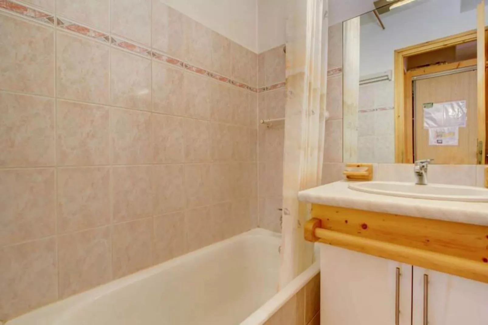 Résidence Le Fanyon-Bathroom