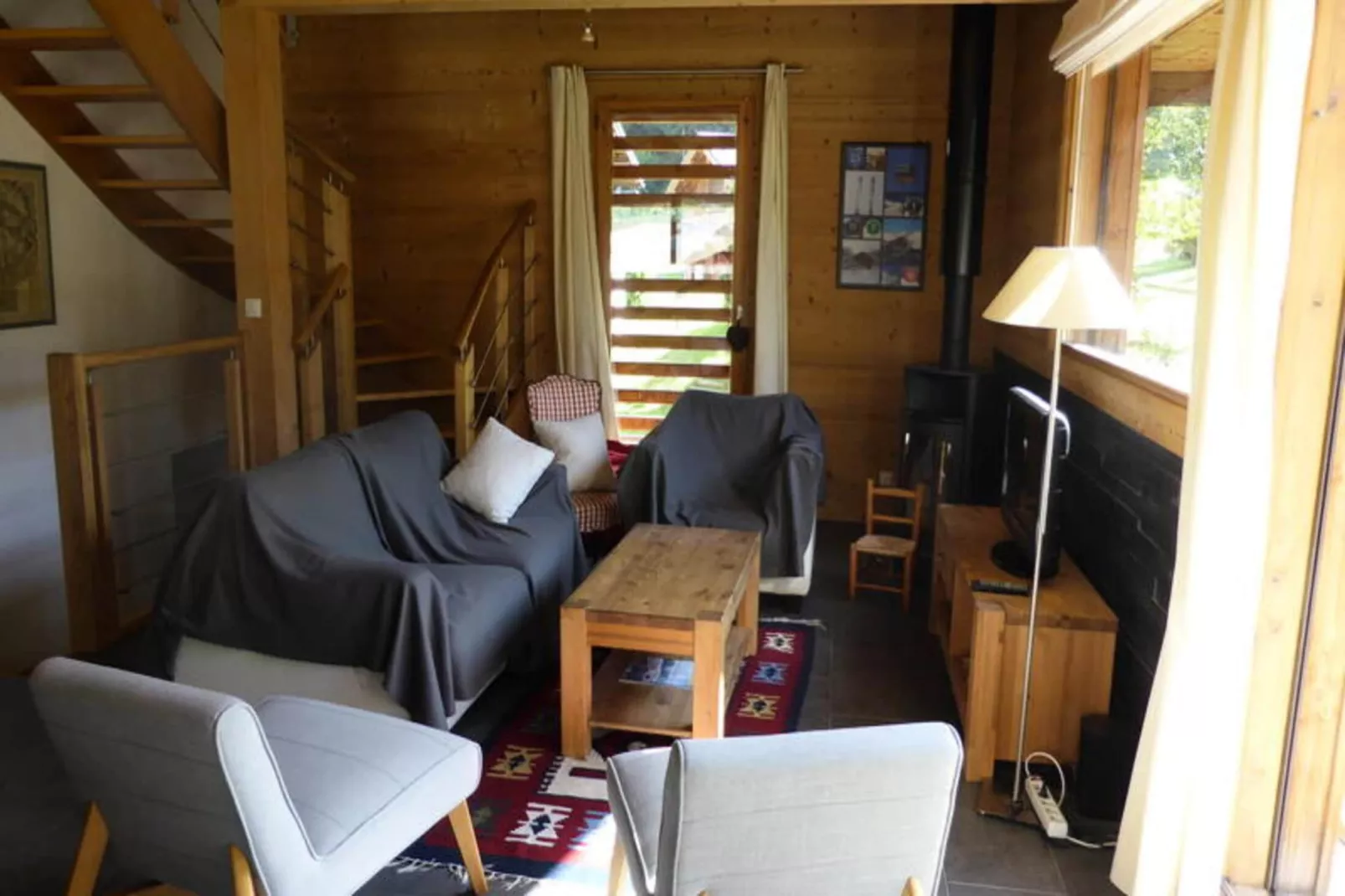 Chalet Champelet-Exterior in summer