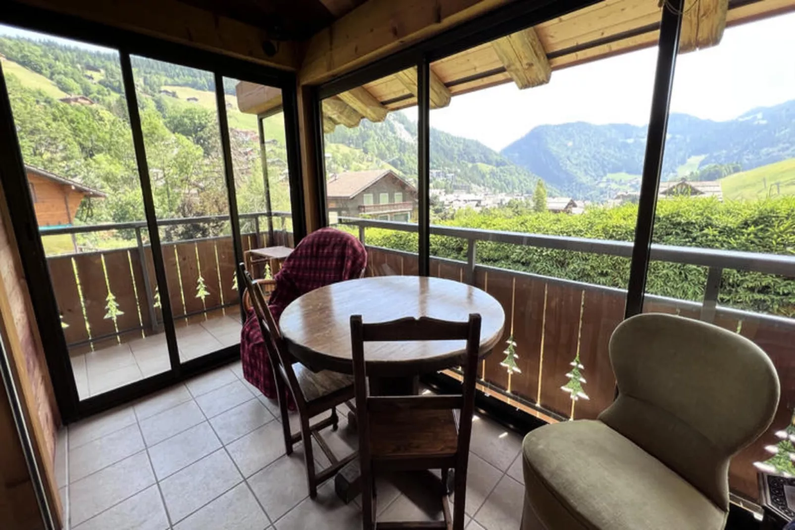 Chalets à La Clusaz-Dining room