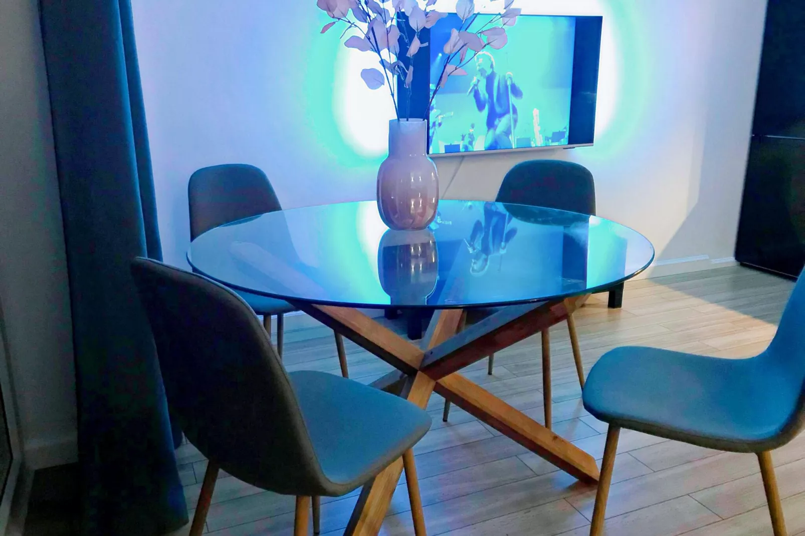 Dom z prywatym basenem i sauną  w Swinoujsciu dla 14 osób-Esszimmer