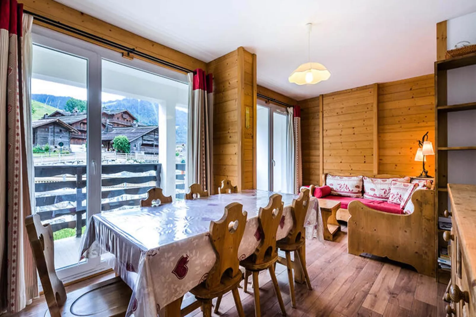 Résidence Bossonnet-Dining room