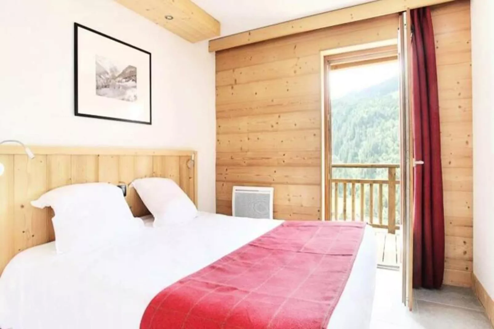 Résidence Prestige Odalys Les Fermes de Châtel-Bedroom