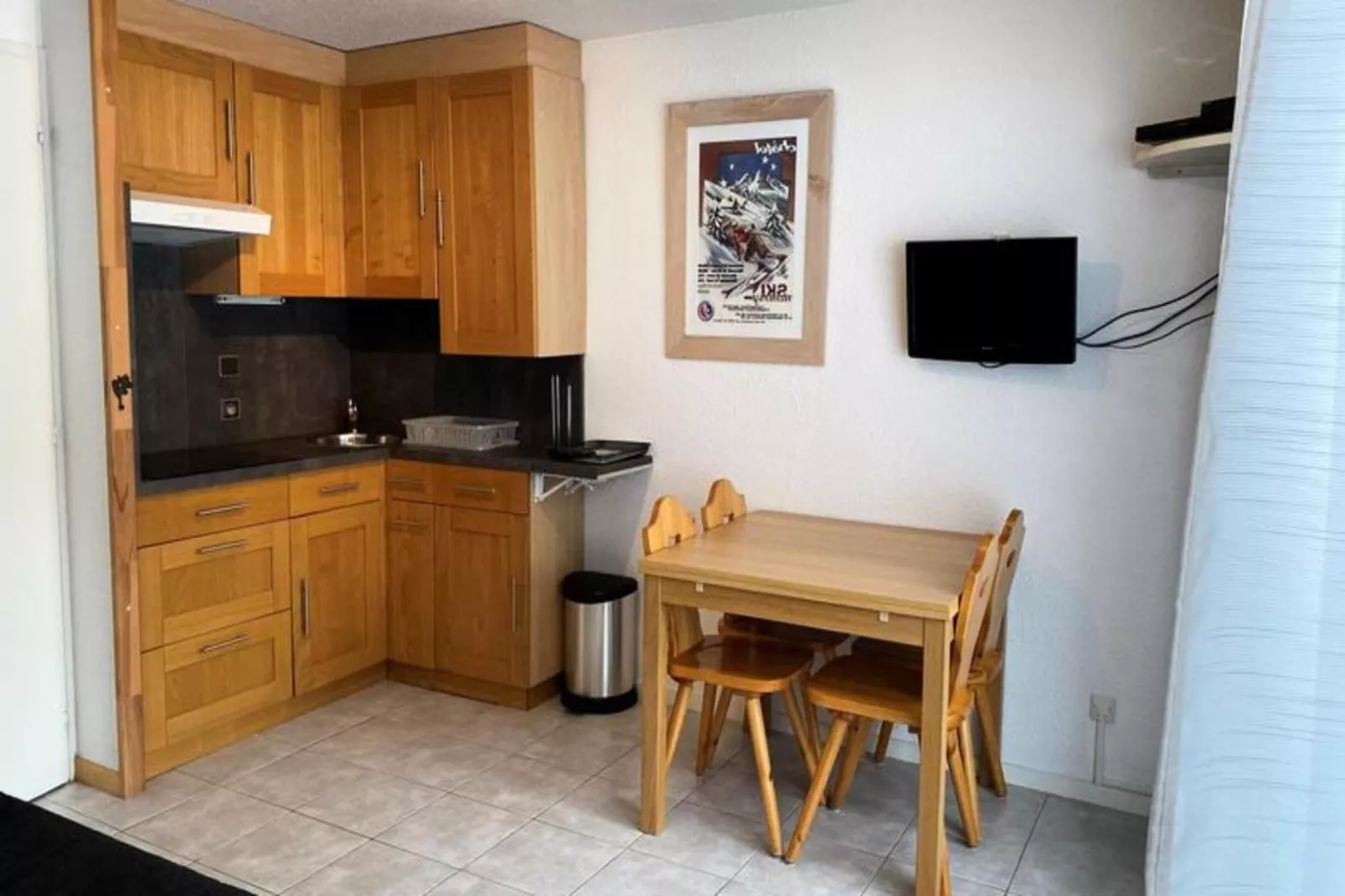 Résidence Le Perce-neige-Außenbereich Sommer