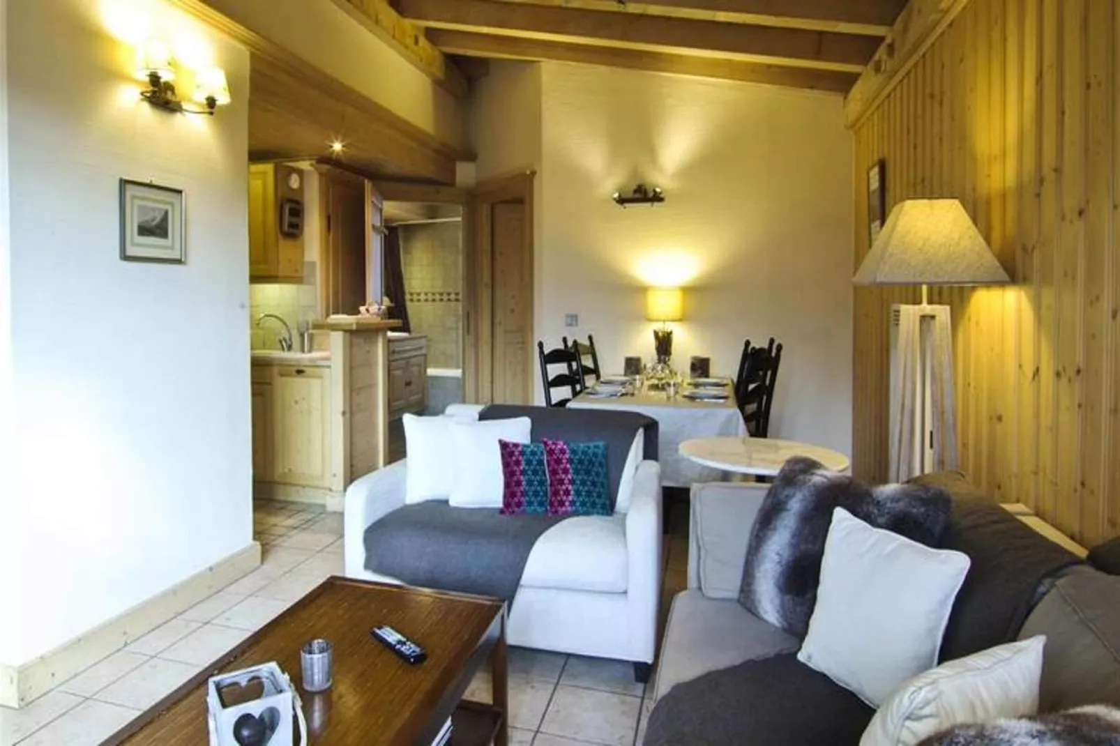 Chalets Du Savoy-Living room