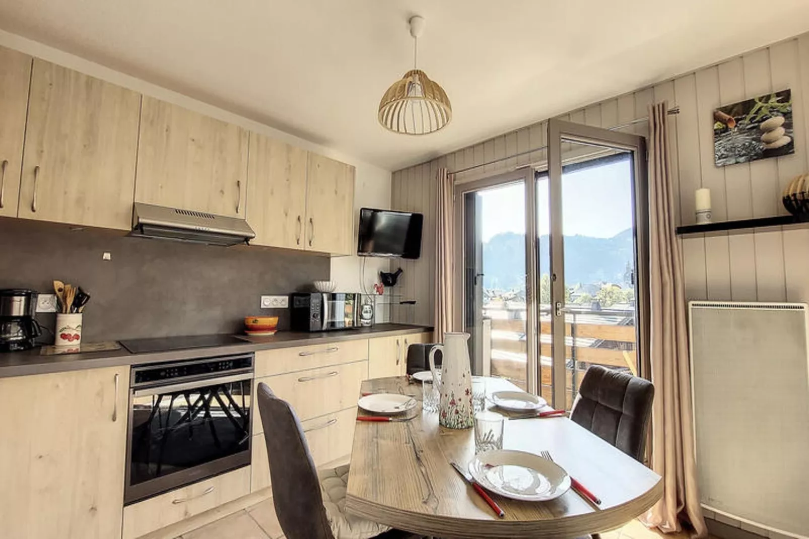 Appartements à Montriond-Dining room