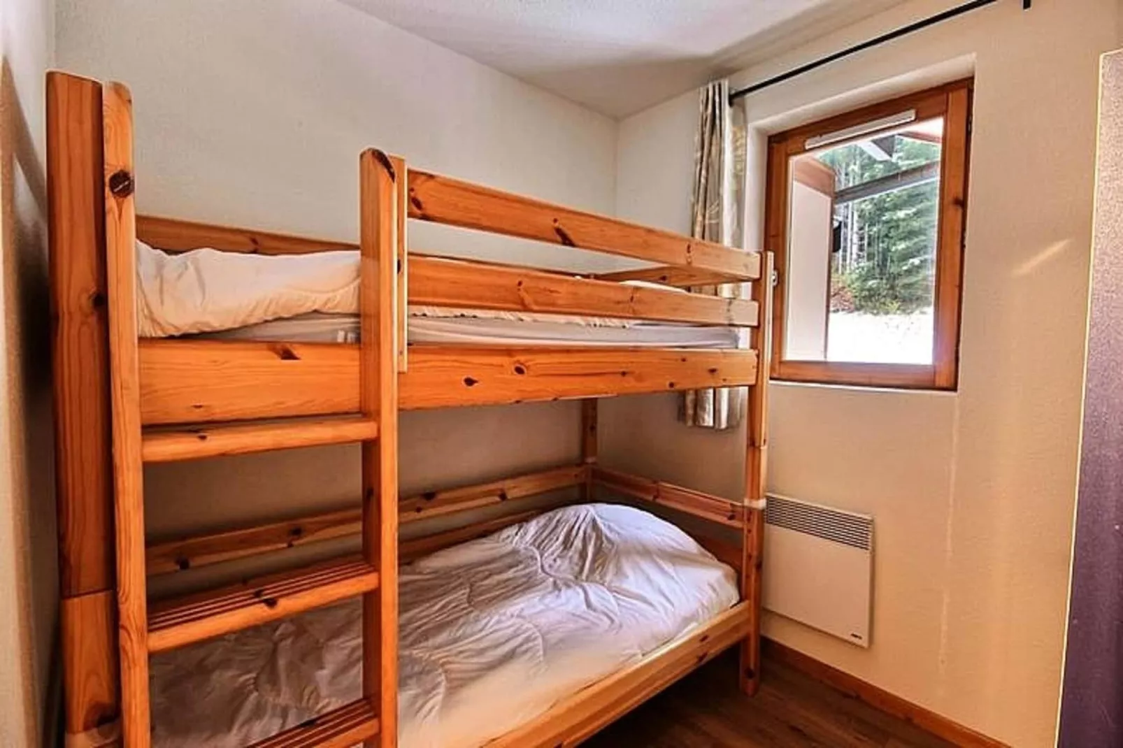 Appartements à Saint Jean d'Aulps-Chambre