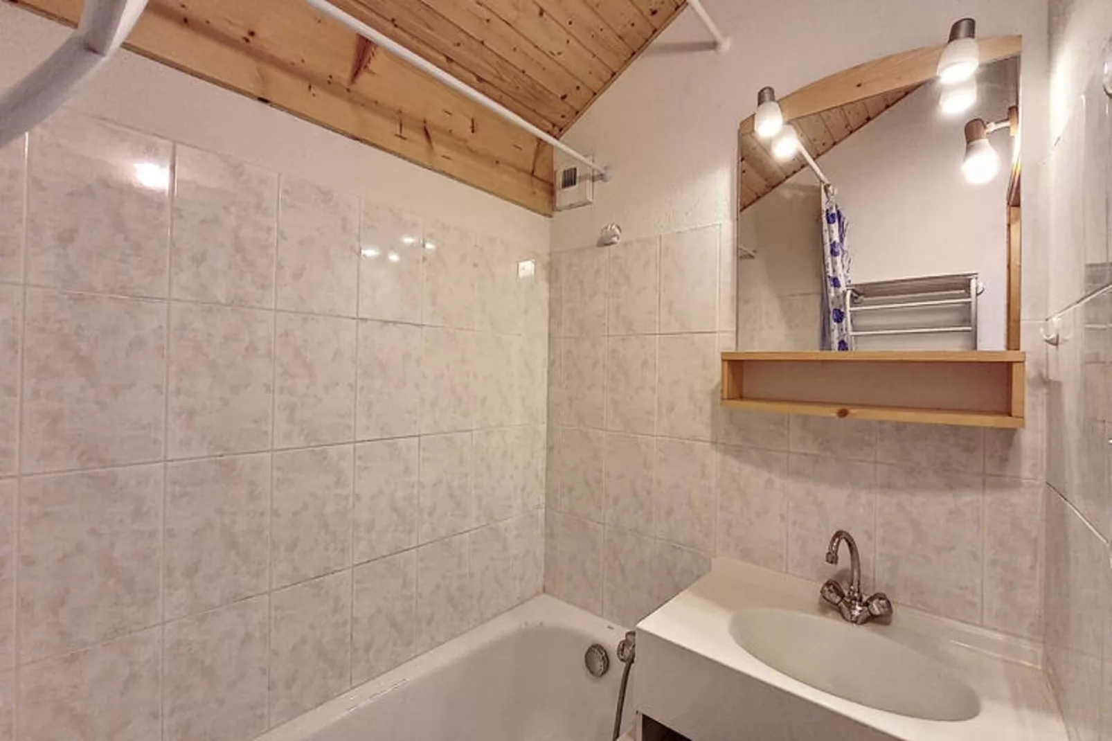 Appartements à Saint Jean d'Aulps-Salle de bain