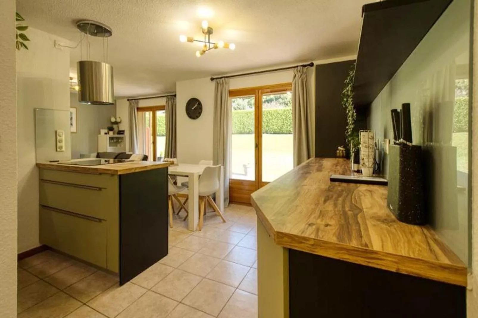 Residence Des Neiges Bat C-Landing