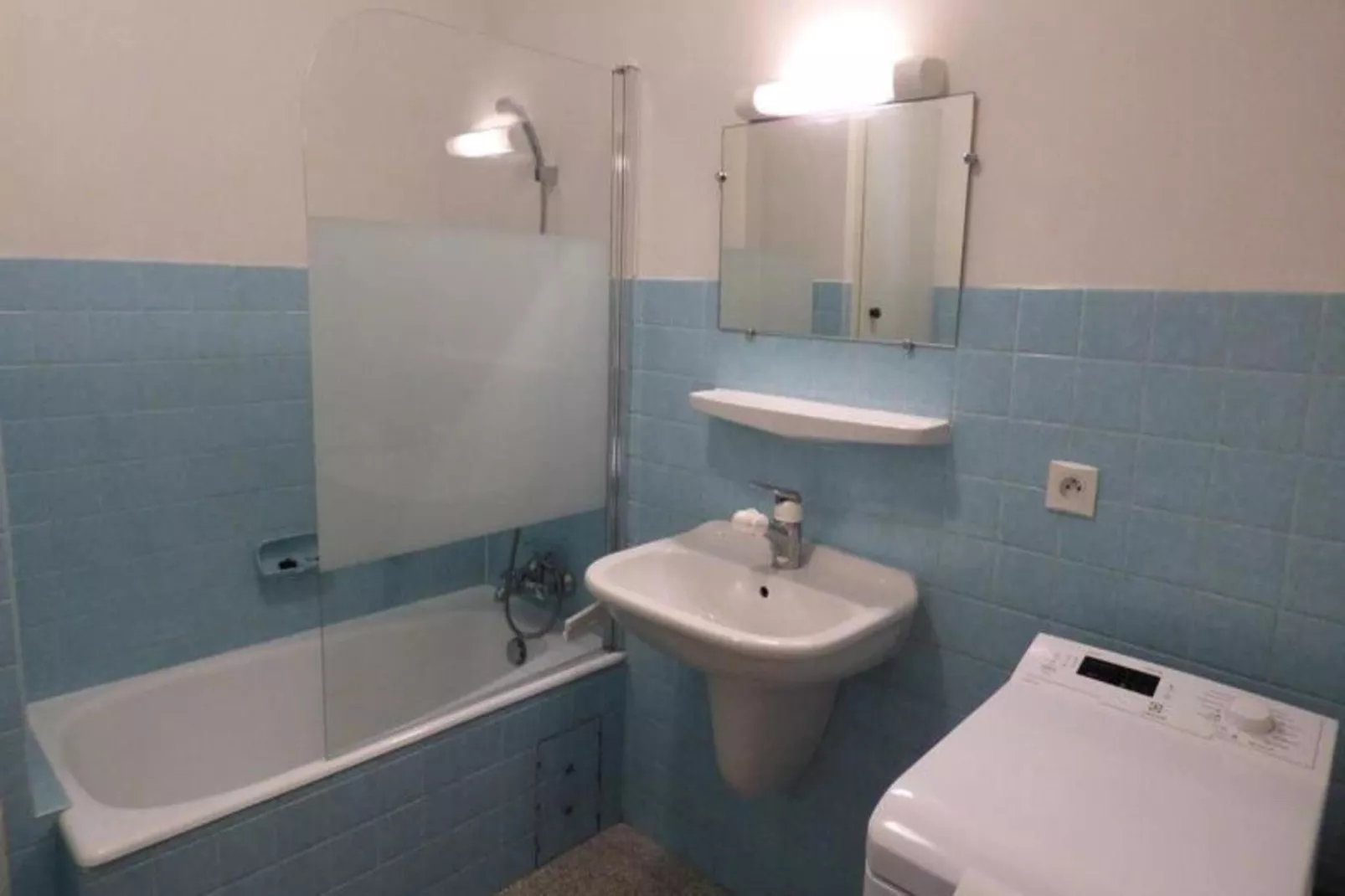 Résidence Danay-Salle de bain