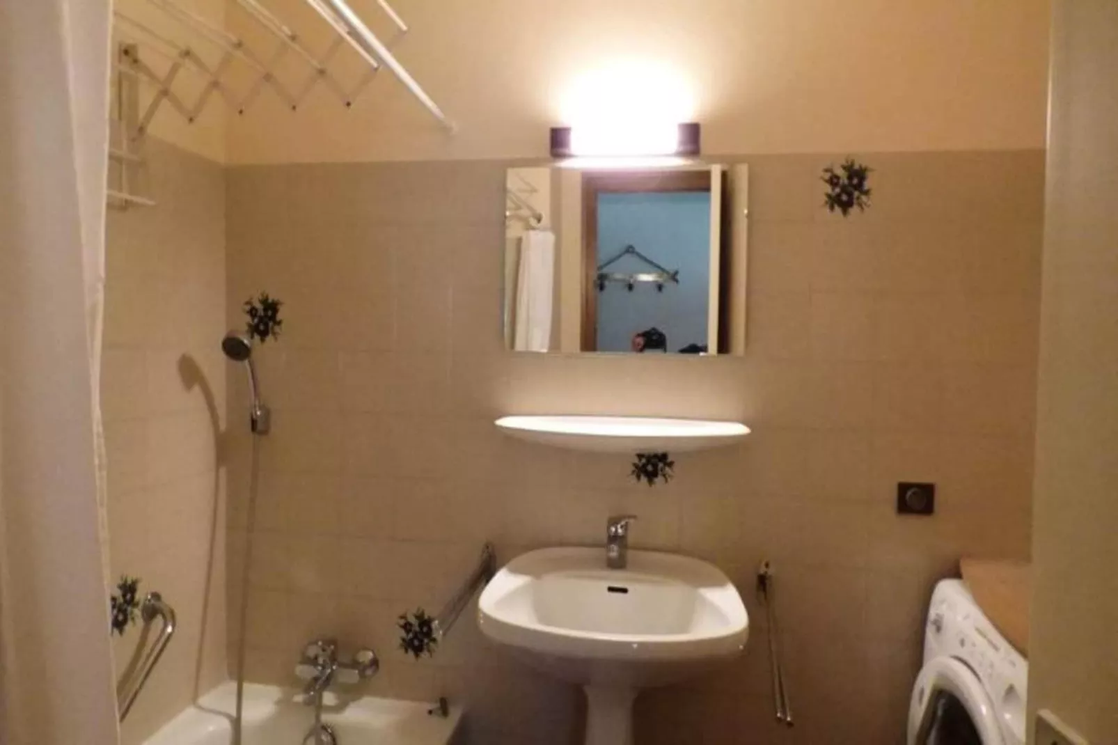 Résidence Charvet-Bathroom