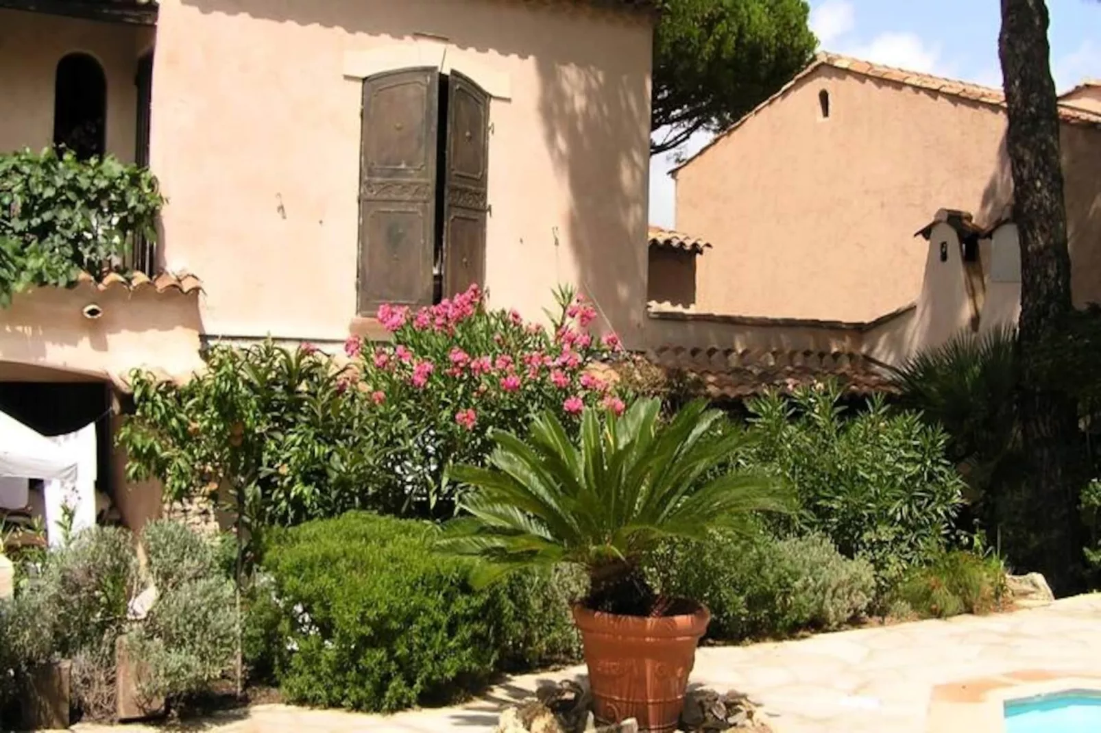 Résidence Font Mourier-Image-tags.