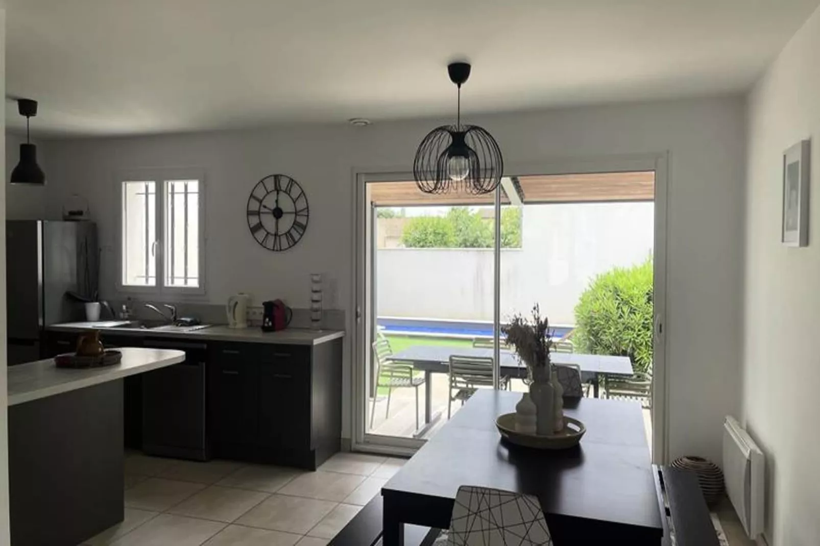 Villa Lisa - Piscine Chauff&eacute;e Proche Du Centre Historique-Esszimmer