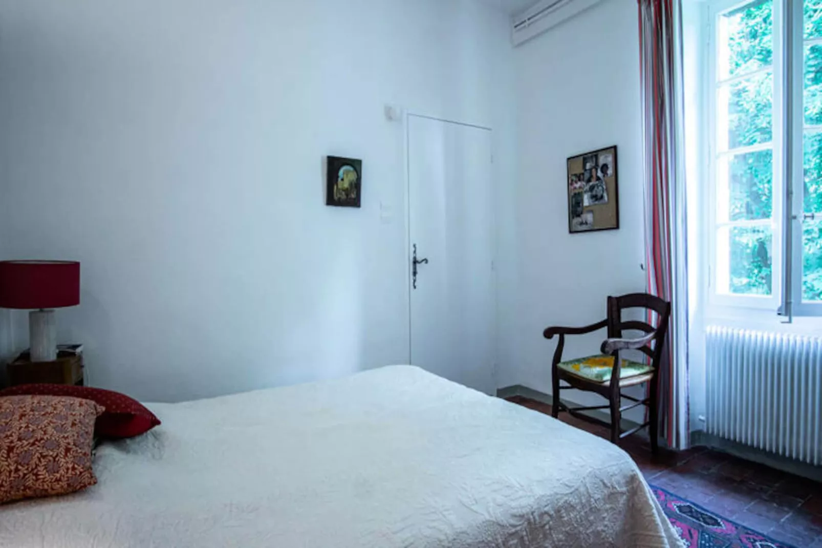 Le Mas De Jalique - Isle-sur-la-sorgue-Image-tags.