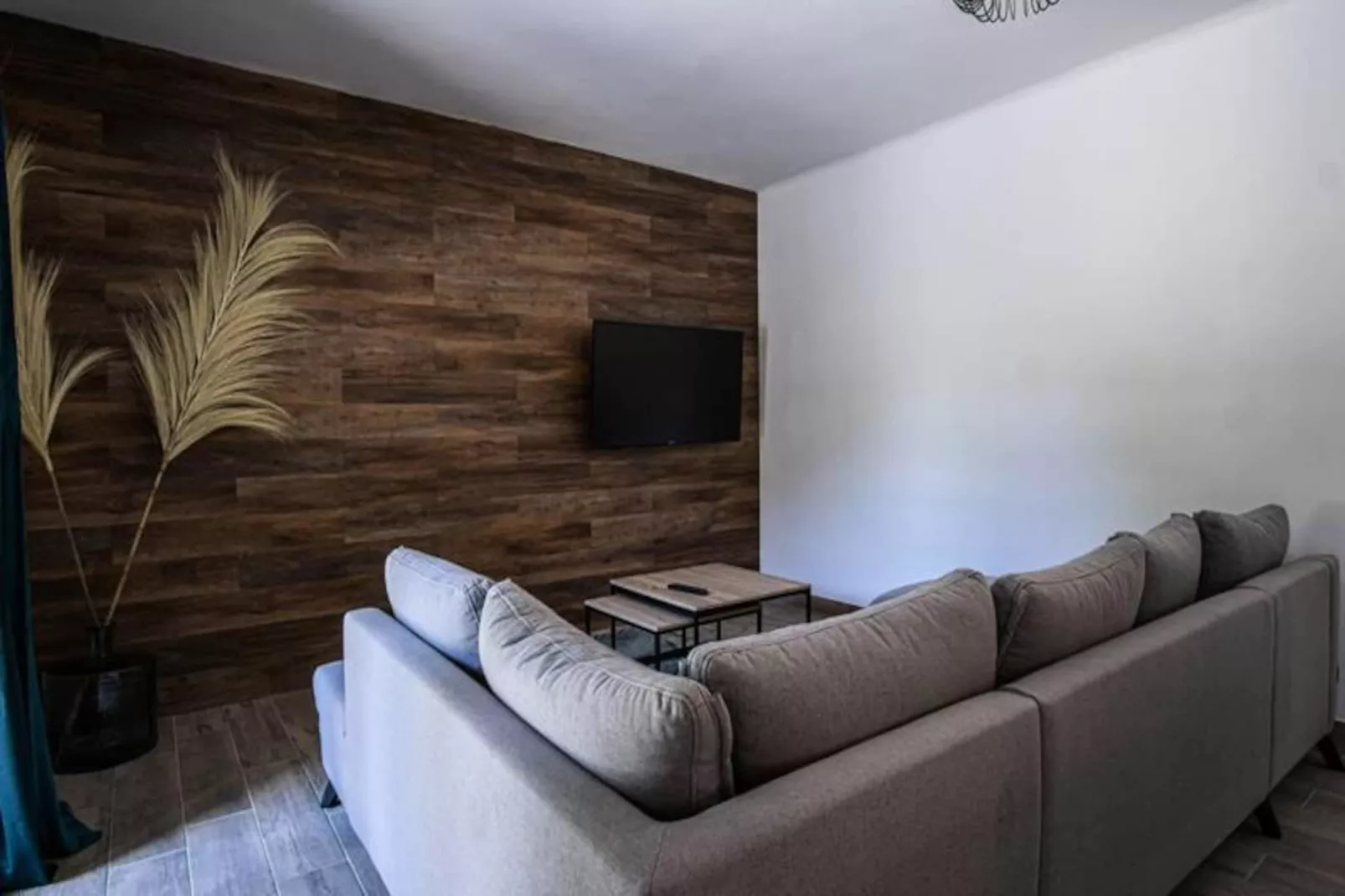 Maison Id&eacute;ale Pour Les Familles Avec Piscine Priv&eacute;e - Fontaine-de-vaucluse-Image-tags.