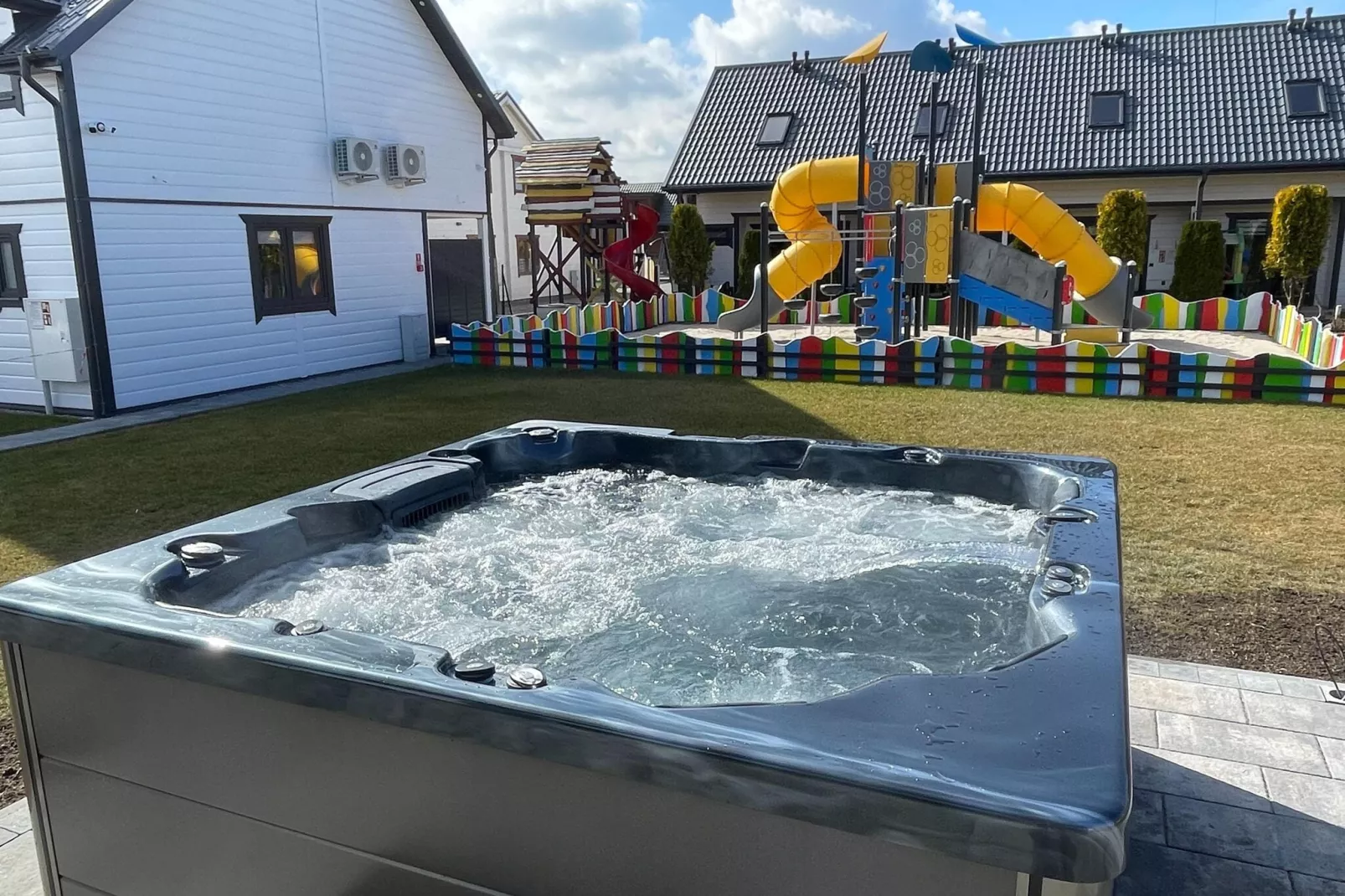 Domki wakacyjne PREMIUM dla 6 osób Sianożęty-Park facilities