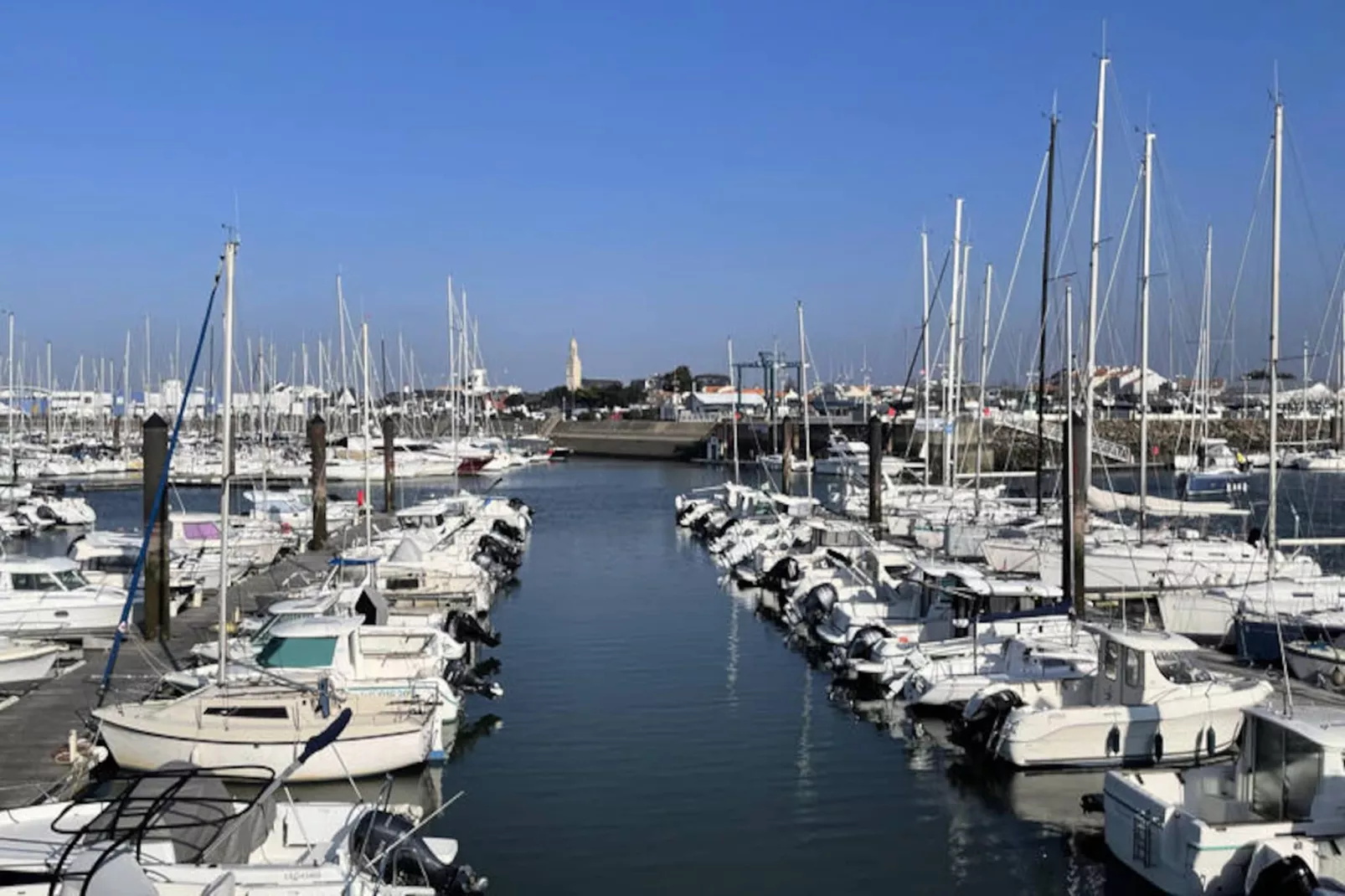 Appartements à Saint-Gilles-Croix-de-Vie-Image-tags.