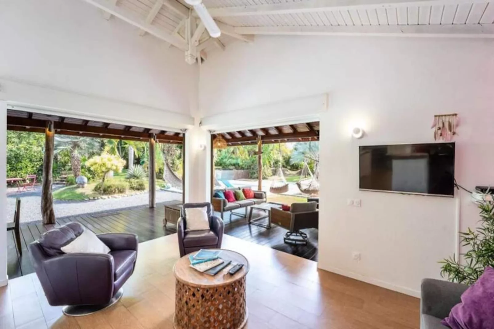 Villa Ma Vie La-Image-tags.