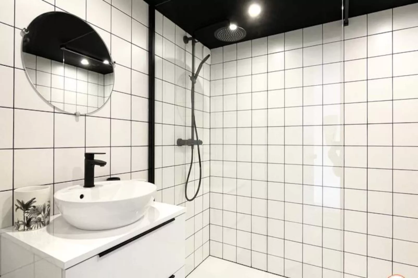 💕la Vie En Rose - Terrasse Vue Mer - Plage - Marina-Image-tags.