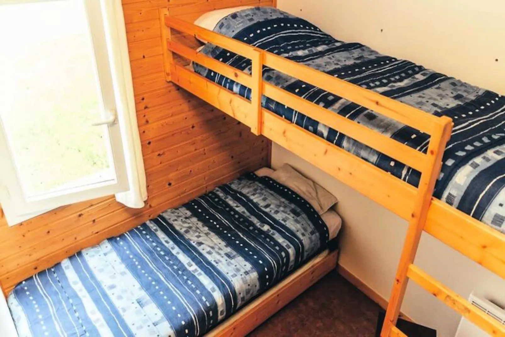 Terres de France -  Hameaux de Miel-Image-tags.