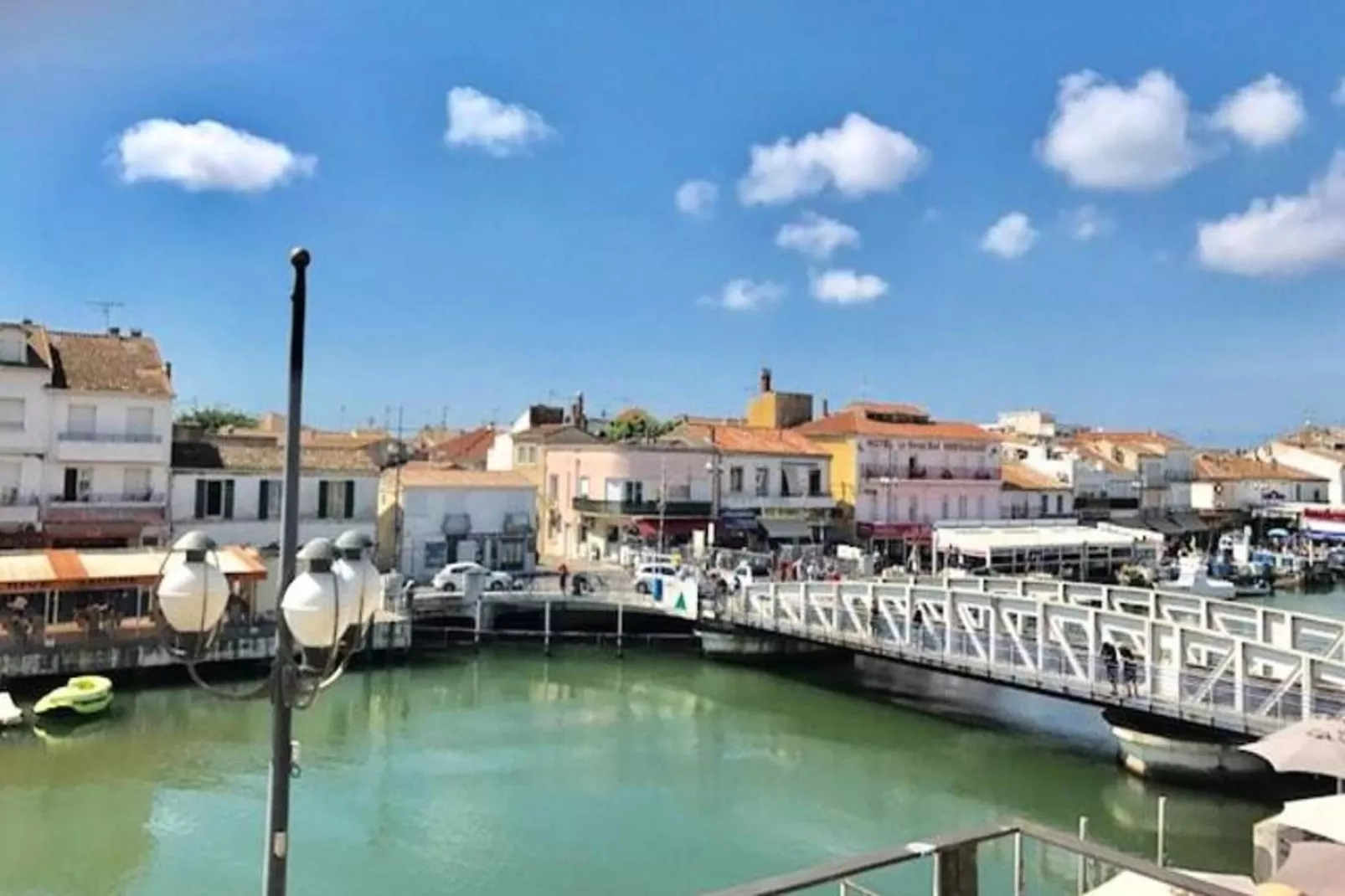 Résidence Quai Général De Gaulle-Areas within 1km in summer