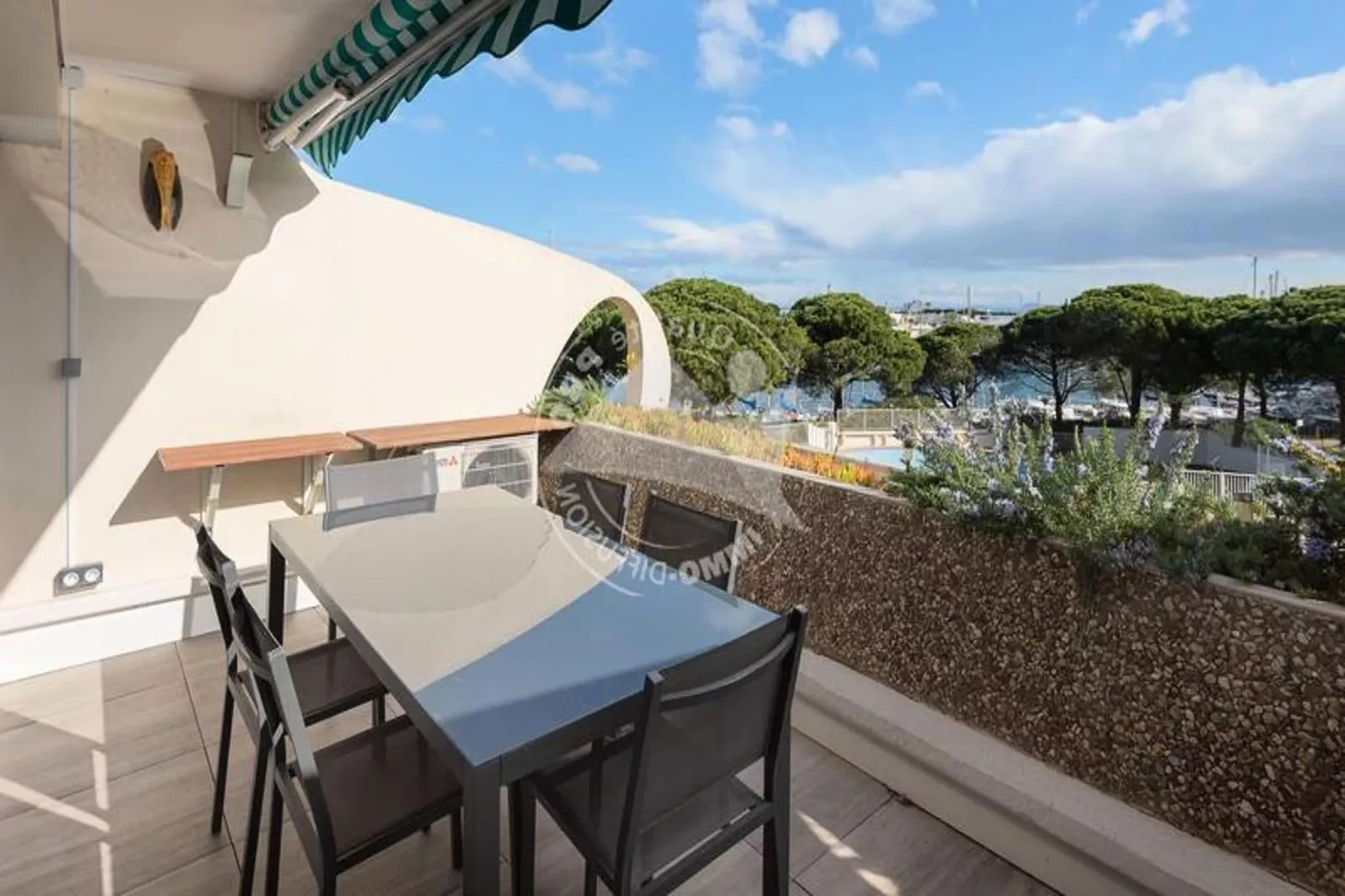 Résidence "le Quai Aux Fleurs"-Terrasse / balcon