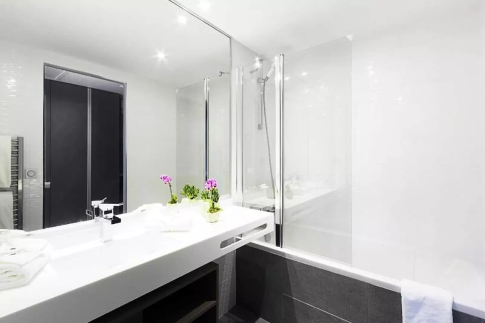 Néméa Appart'hôtel Résidence Toulouse Concorde****-Schlafzimmer