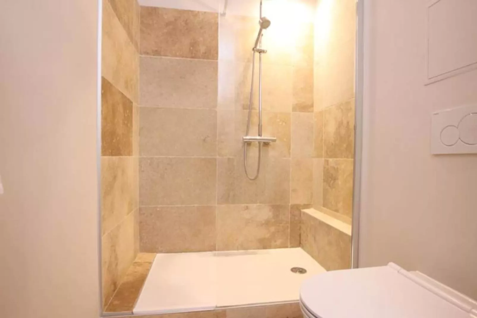 Superbe Appartement Typiquement Bordelais En Hypercentre Pour *4 Personnes*-Extérieur été