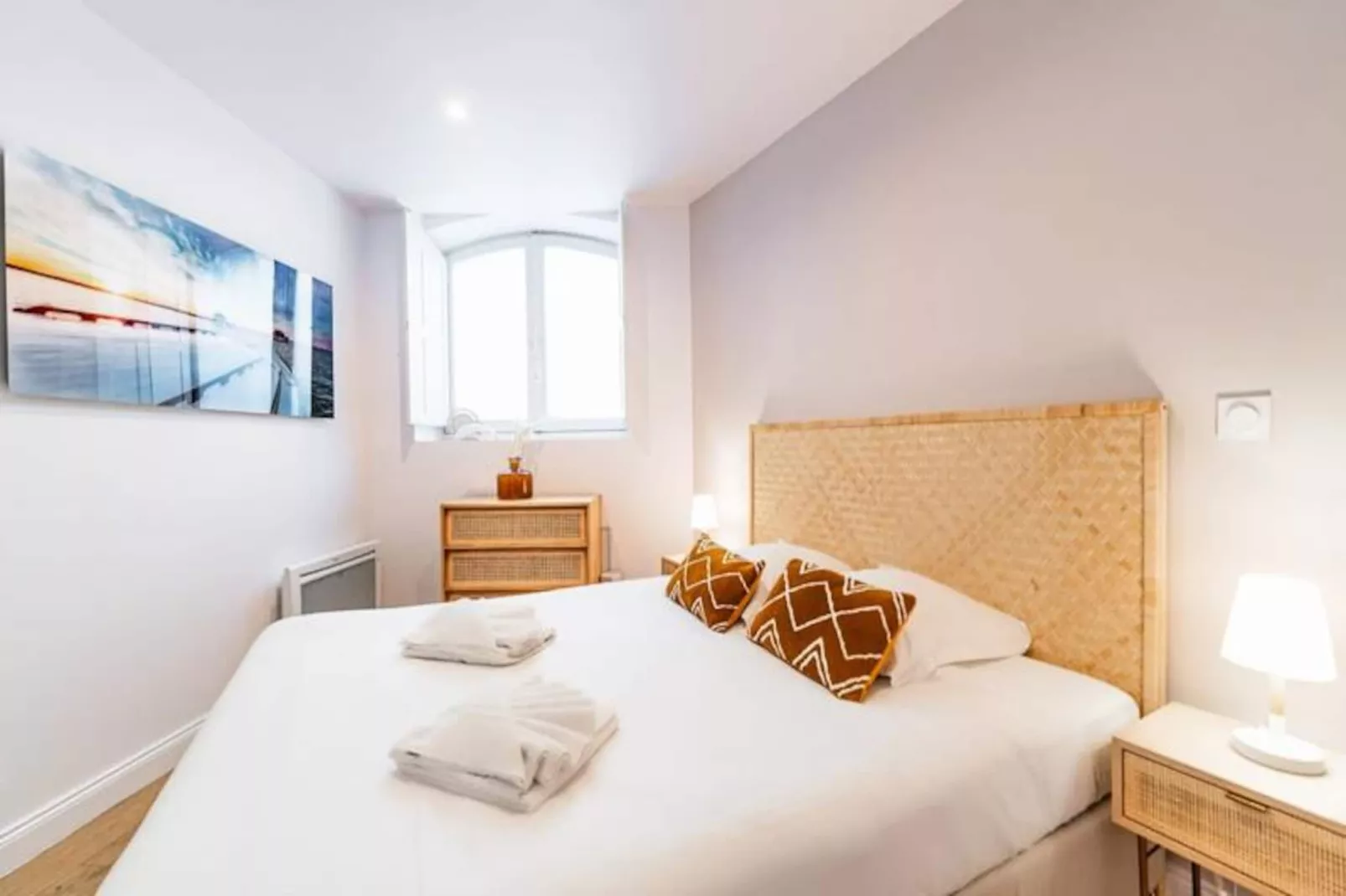 Appartement Exceptionnelle Et Moderne Aux Portes Du Jardin Public Pour 6-Image-tags.