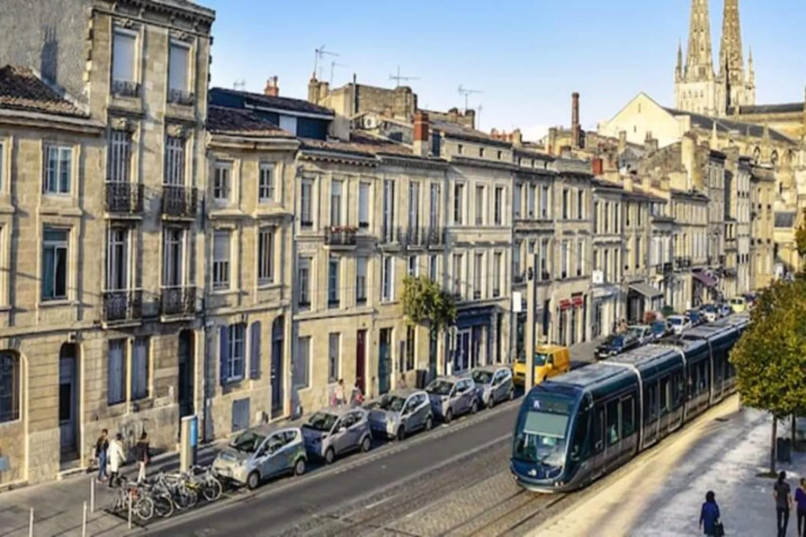 Bel Appartement Parfaitement R&eacute;nov&eacute; Pour 2, Face &agrave; La Gare Saint-jean-Gebiete Sommer 1 km