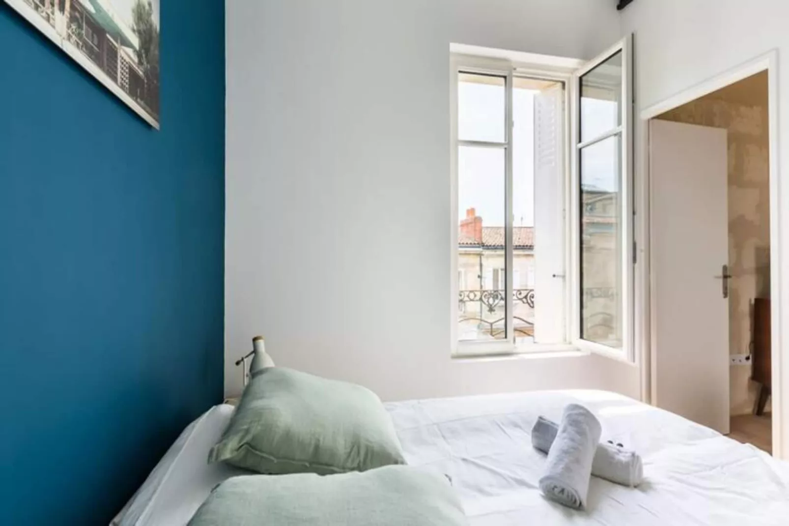 Superbe Appartement En Plein C&oelig;ur Des Chartrons-Bedroom