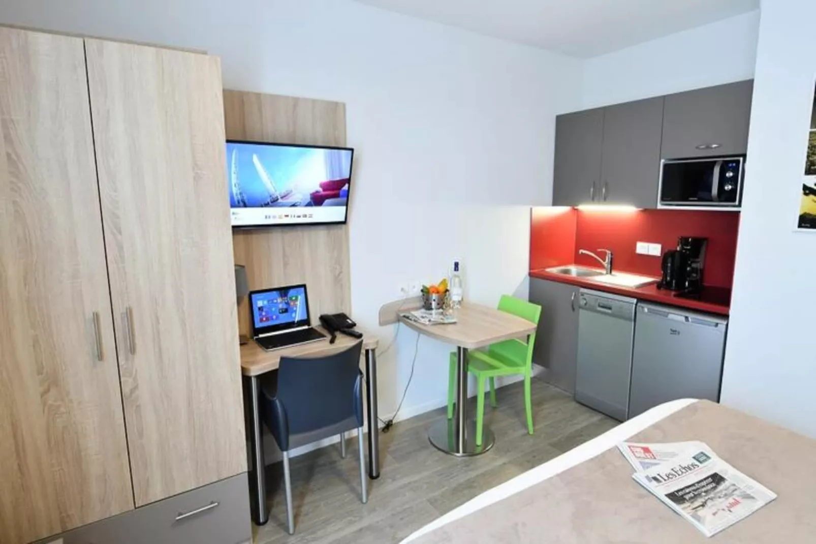 Appart'Hôtel Mer & Golf Bordeaux Bassins à Flot***-Kitchen