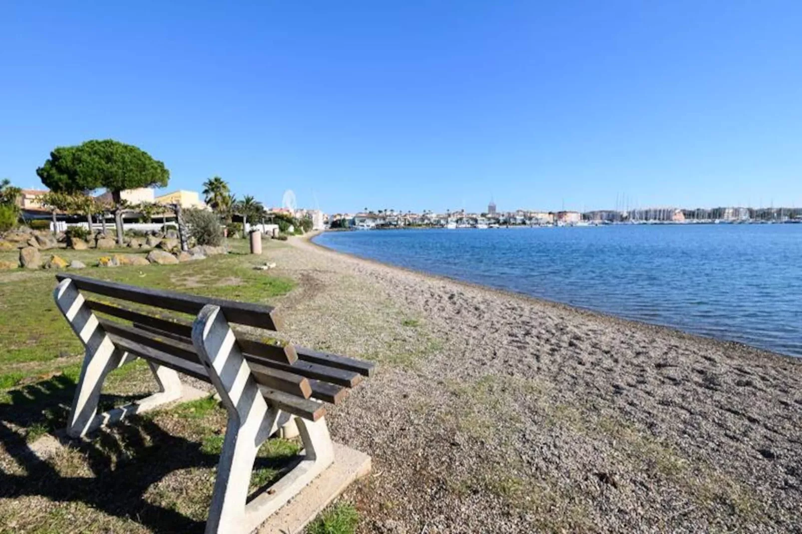 Résidence Les Marines Du Port-Image-tags.