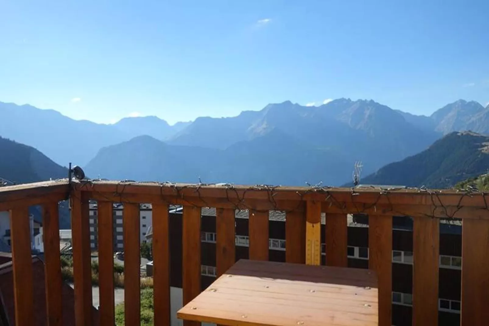 Résidence Val D'ys-Vue d'été