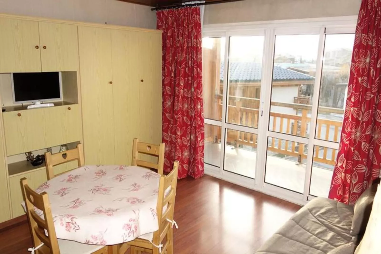 Résidence Choucas-Dining room