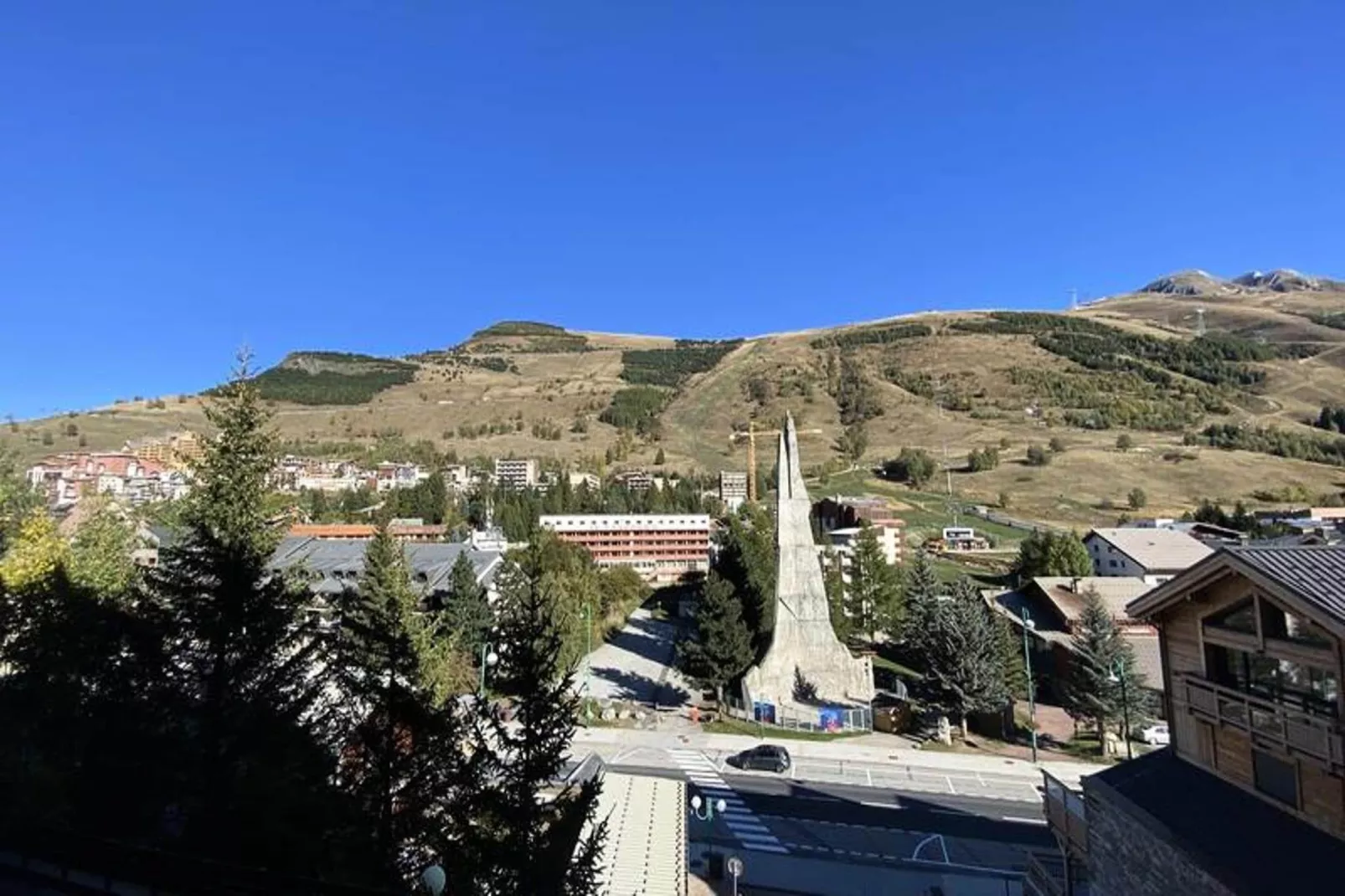 Résidence Grande Chaume-View in summer