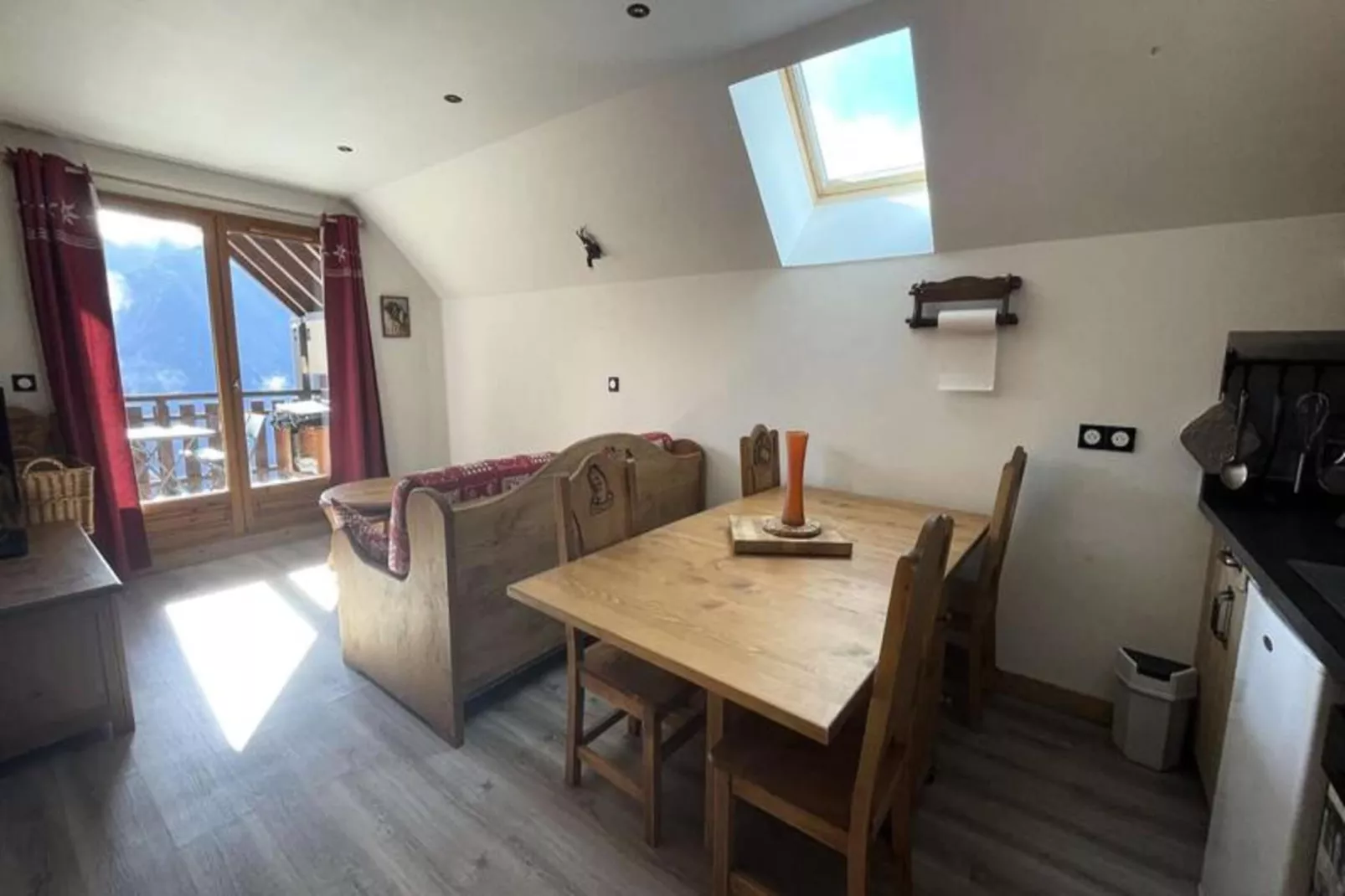 Résidence Prince Des Ecrins-Esszimmer