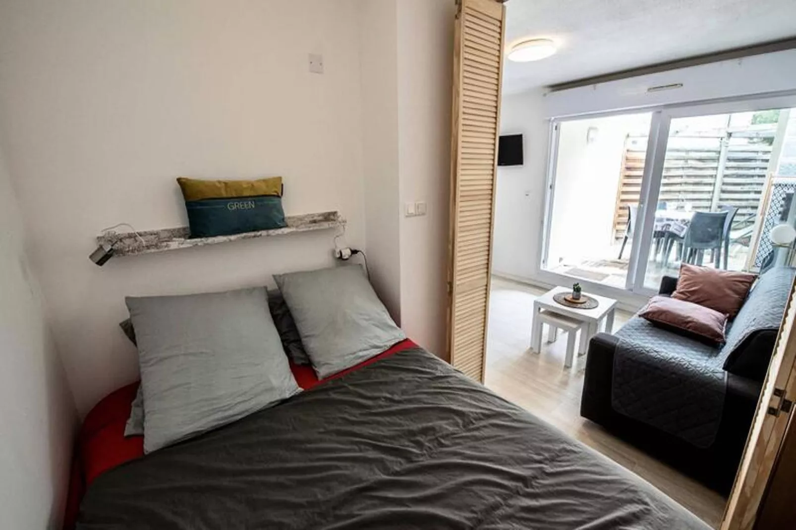 Résidence Du Centre-Bedroom