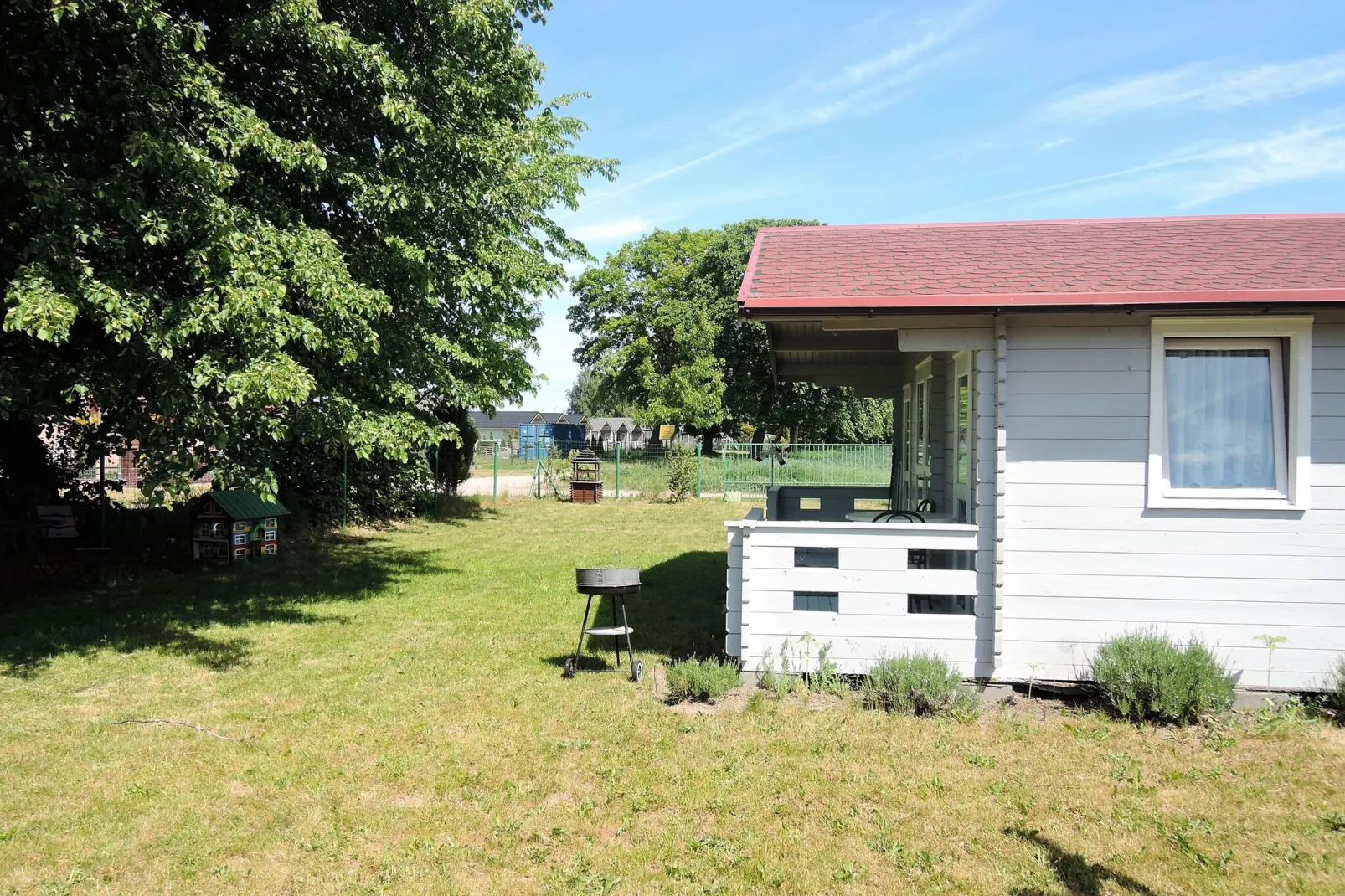 Bungalow Pod lipą Wrzosowo-Exterior summer