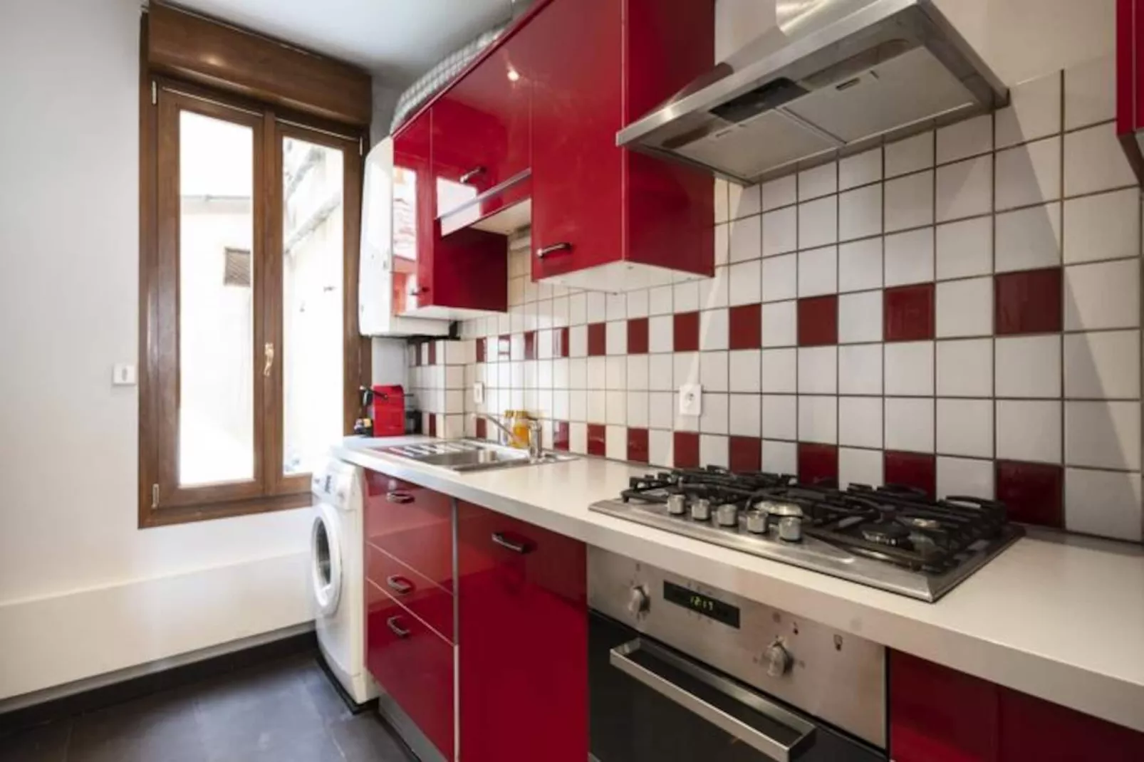 Sur La Place Stanislas-Image-tags.