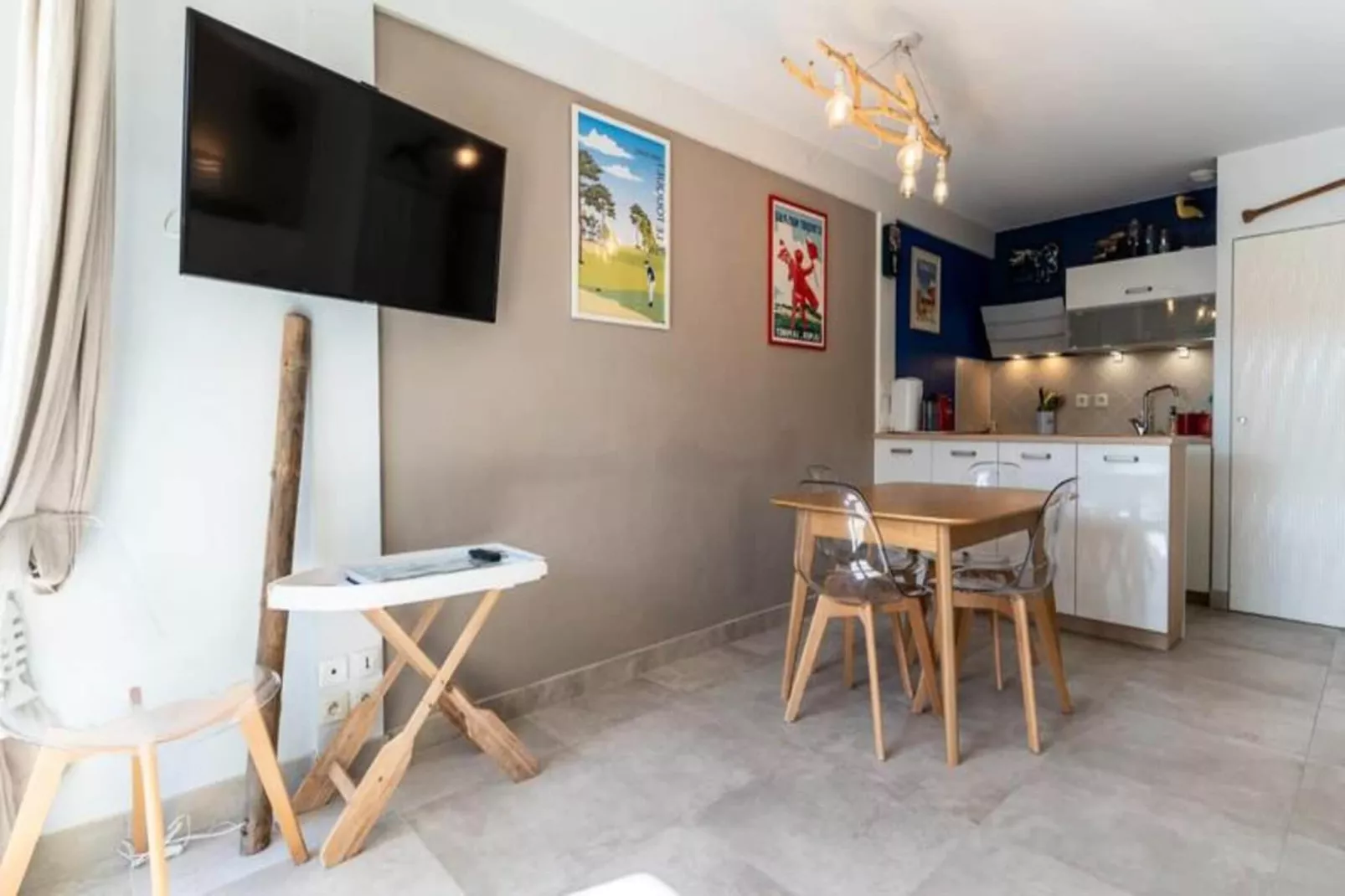 Résidence Appartement Pour 4 Pers Avec Piscine, Tennis Et  Parking 56-Exterior in summer