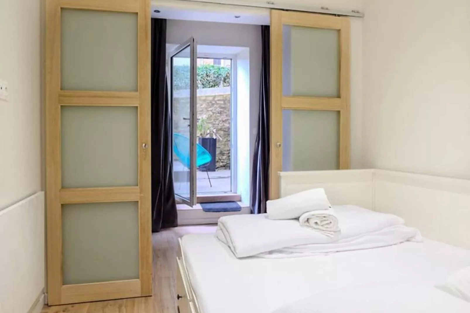 Magnifique T3 Tout Confort Avec Terrasse, Parking Et Vue Oc&eacute;an Pour 5-Bedroom