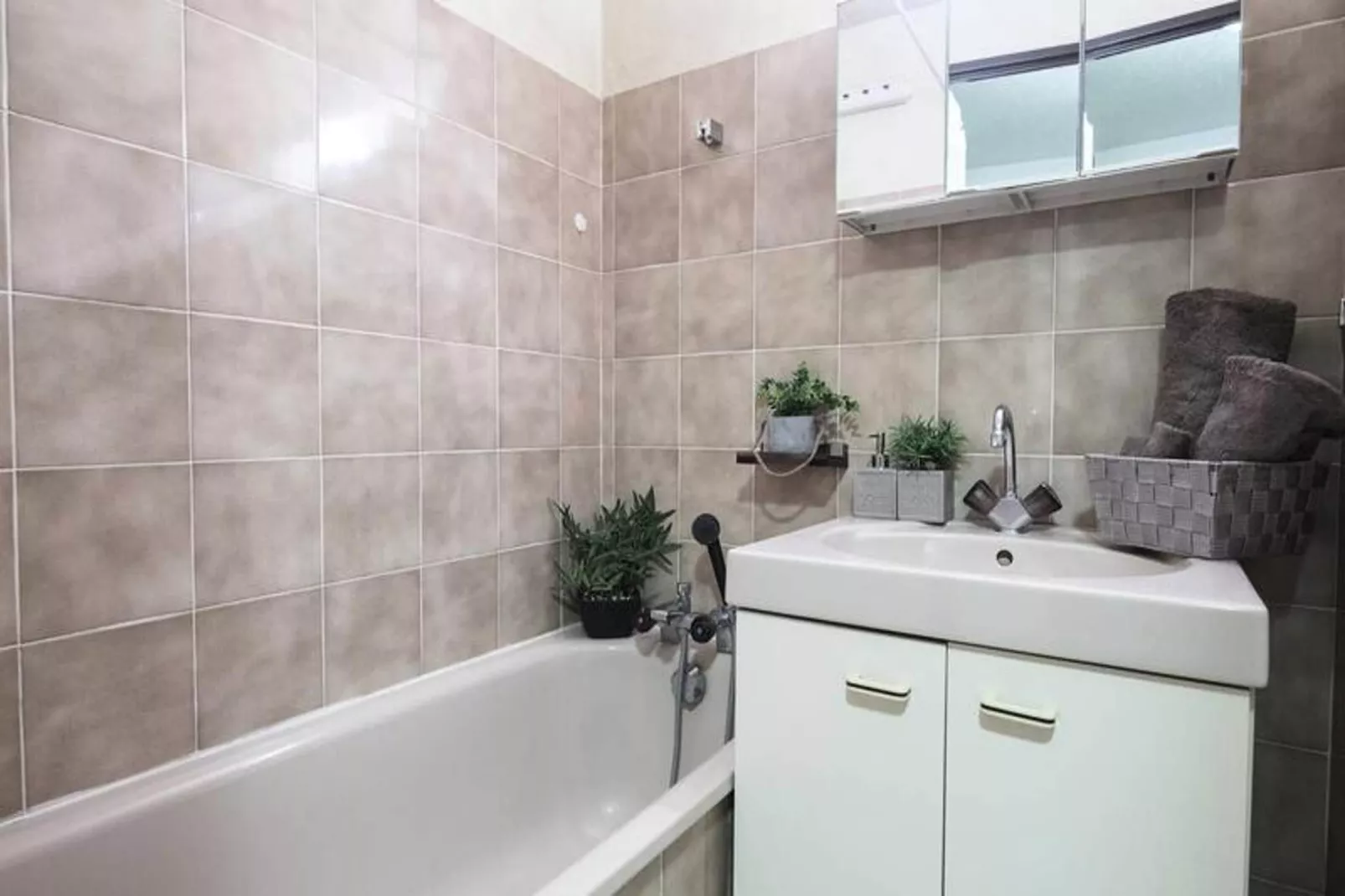 Résidence Grand Pre C-Bathroom