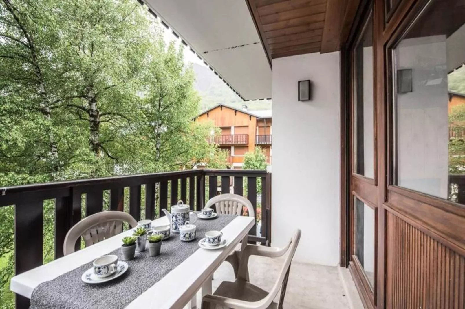 Résidence Neste C-Terrace balcony