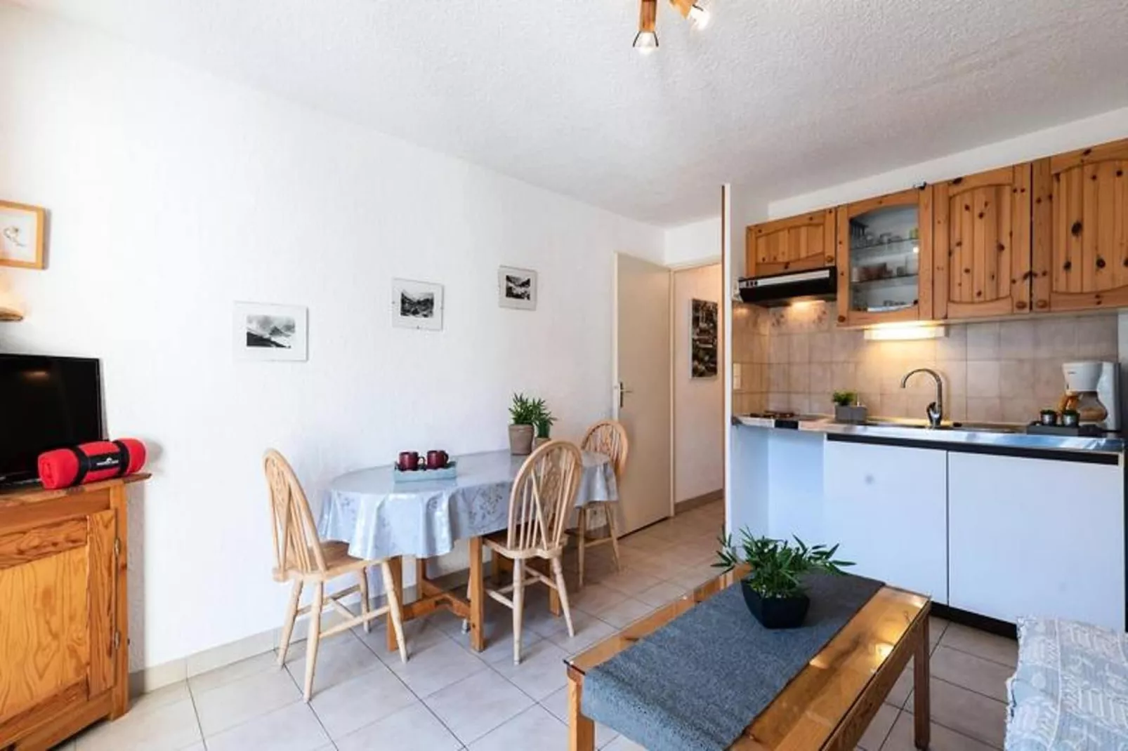 Résidence Les Gentianes-Salle à manger