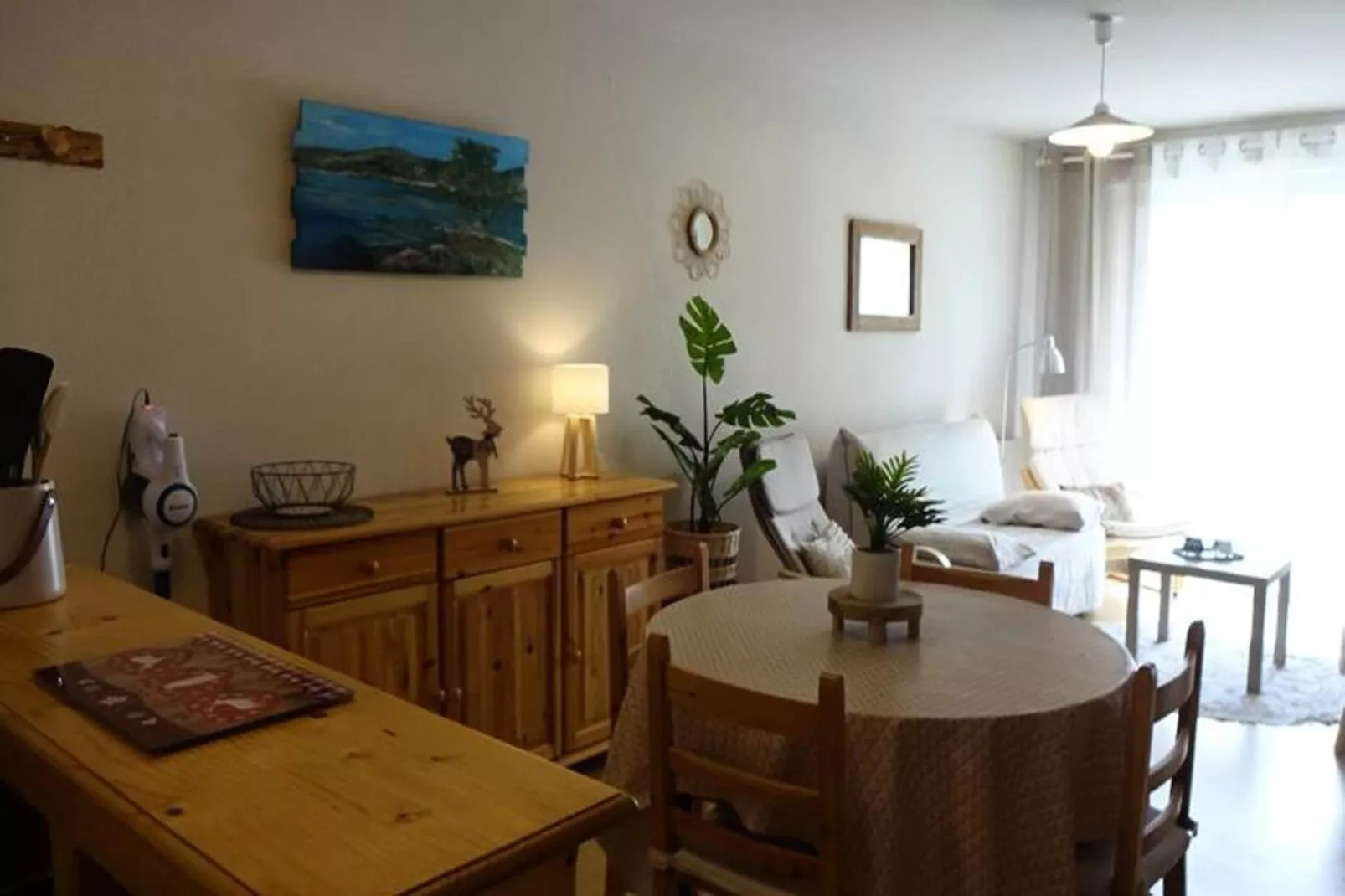 Résidence Montsegu-Salle à manger