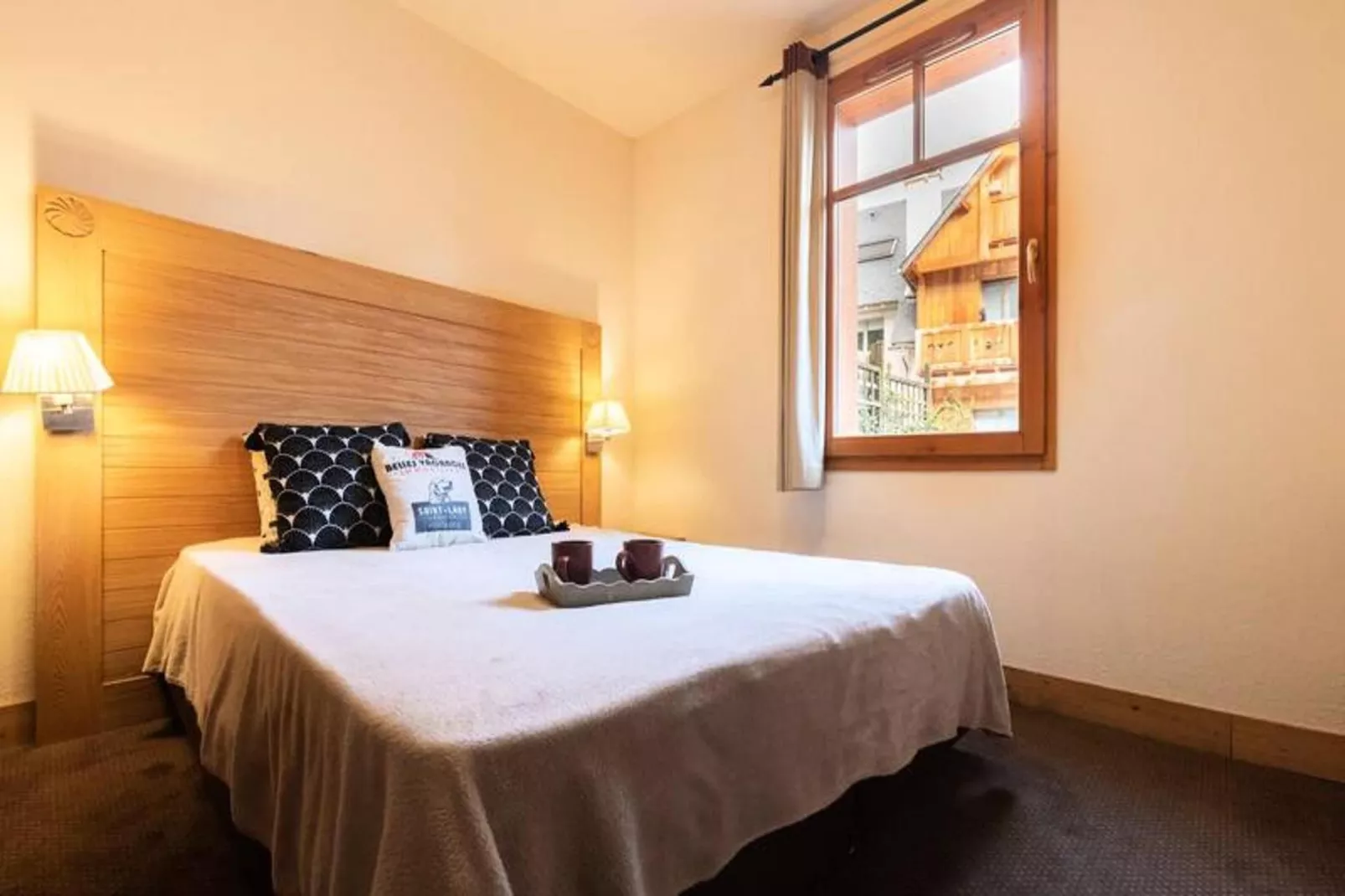 Résidence Cami Real-Bedroom