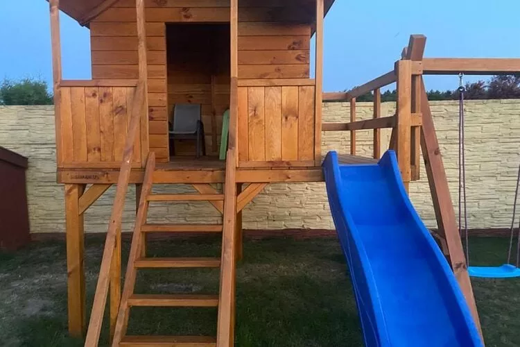 Dom wakacyjny z basenem dla 16 osób Sieciemin-Gärten Sommer