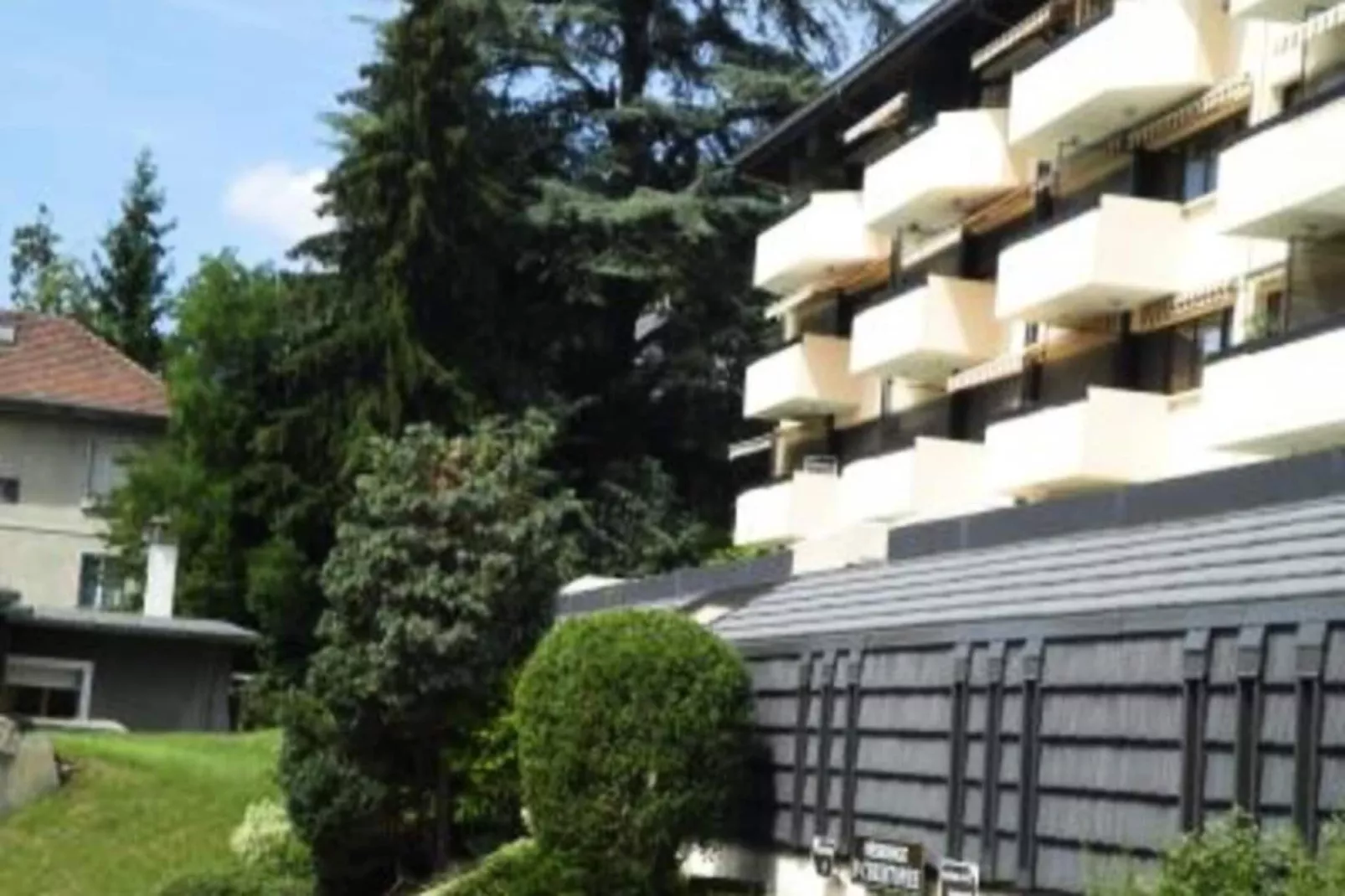 Résidence Saint Christophe-Zones été à 1 km