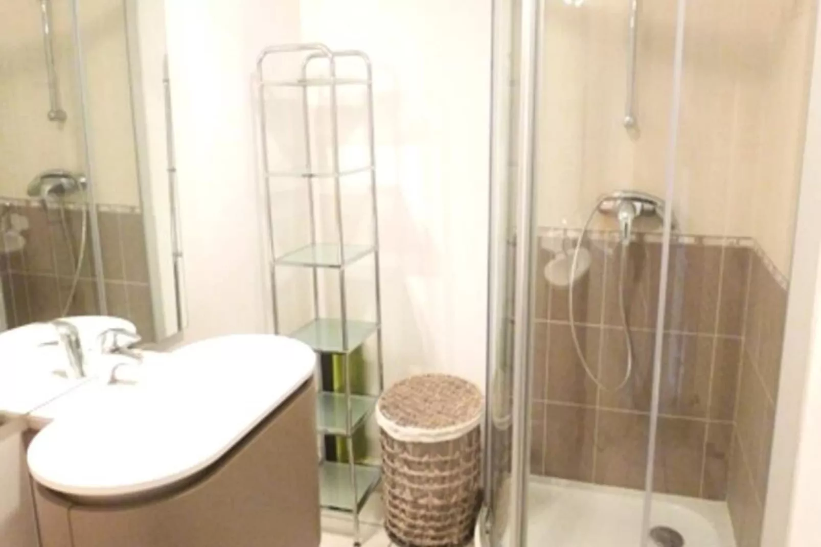 Residence L'albizia-Salle de bain